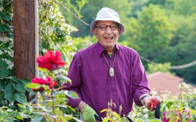 7 Ways for Older Adults to Stay Active