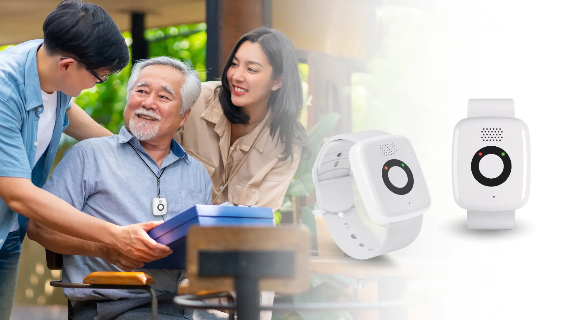 Man wearing Lifeline On the Go Mini next to family